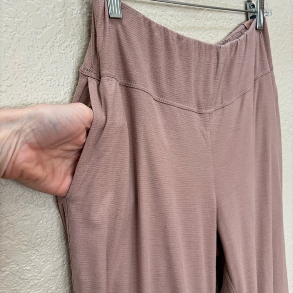 LUNYA Supima Cotton Wide Leg Lightweight Lounge Pants Mauve / Dusty Rose - Picture 6 of 9